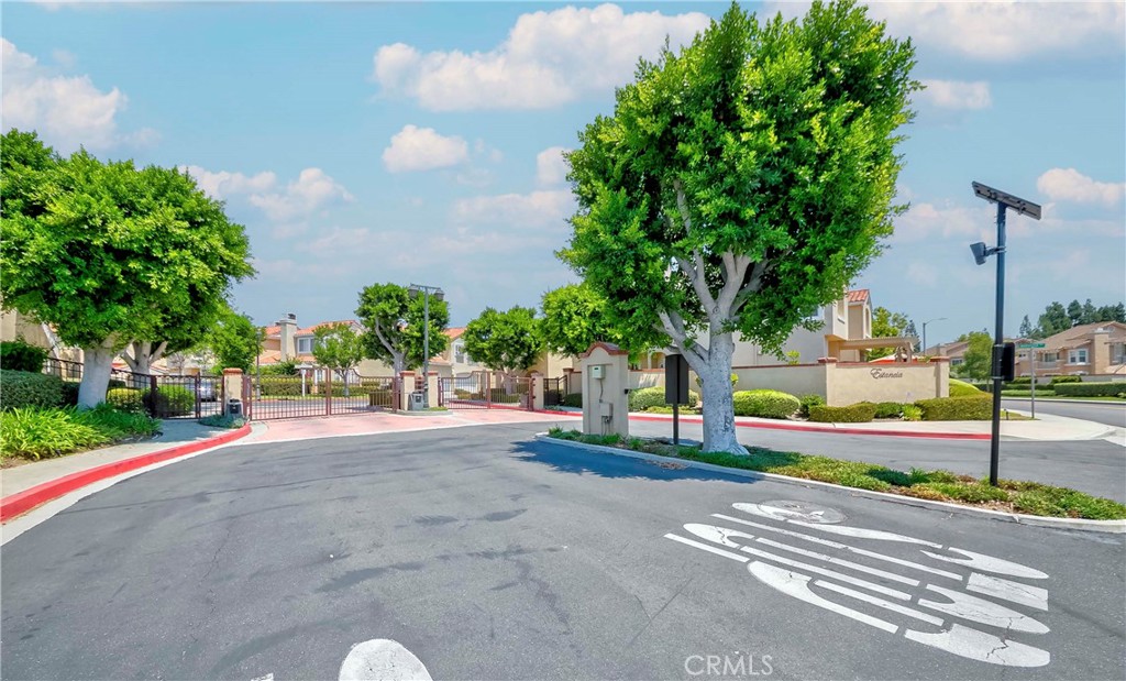 Tustin Ranch Estates (TSRE) - Residential Lease