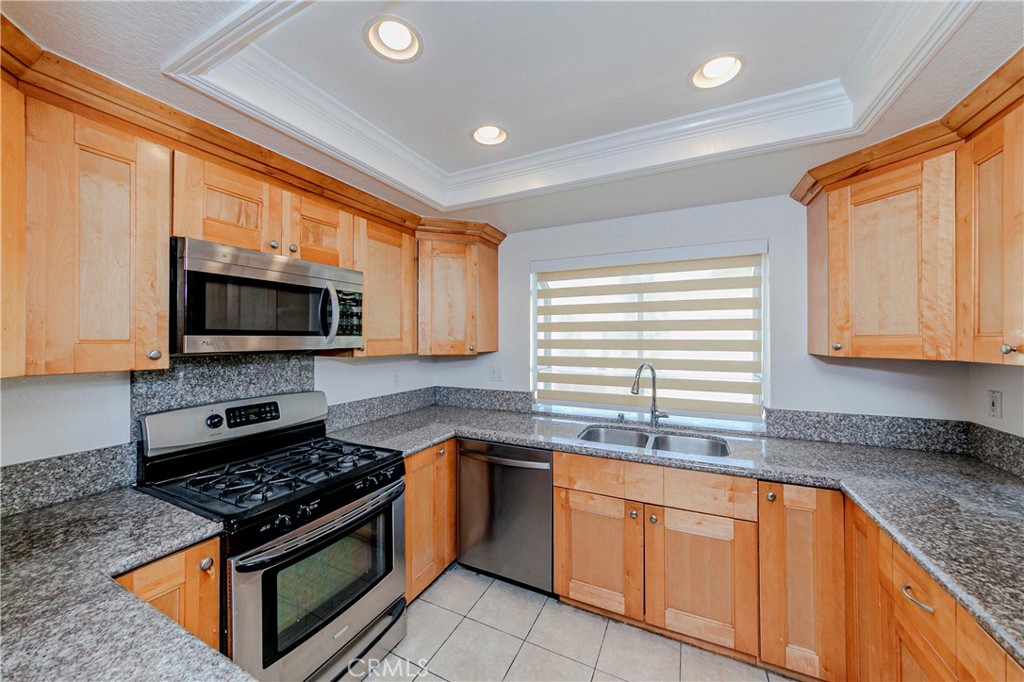 Tustin Ranch Estates (TSRE) - Residential Lease