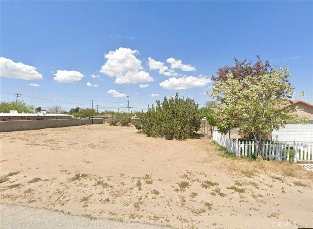 16370 Juniper