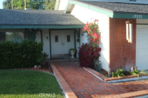 19555 Chadway Street Canyon Country CA 91351