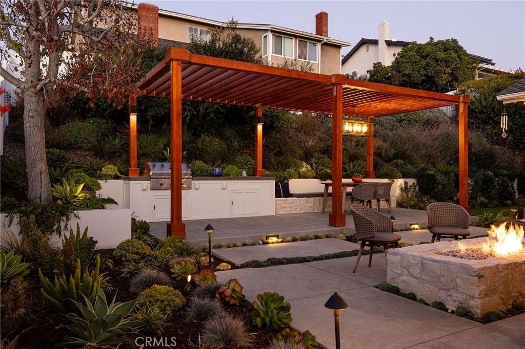 Mystic Hill (MH) - Residential