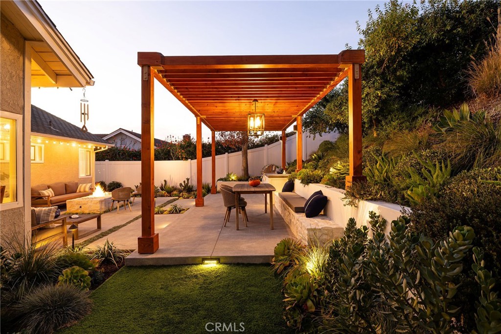 Mystic Hill (MH) - Residential