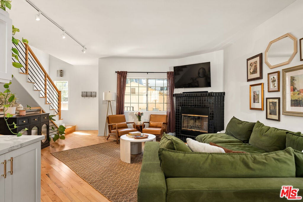 Photo of 4192 Marcasel Avenue #2, Culver City, CA 90066 (MLS # 26994875)