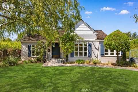 Photo of 555 Sierra Madre Boulevard, San Marino, CA 91108 (MLS # WS26202630)