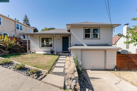 Photo of 756 2nd Ave AVE, Pinole, CA 94564 (MLS # 41151415)