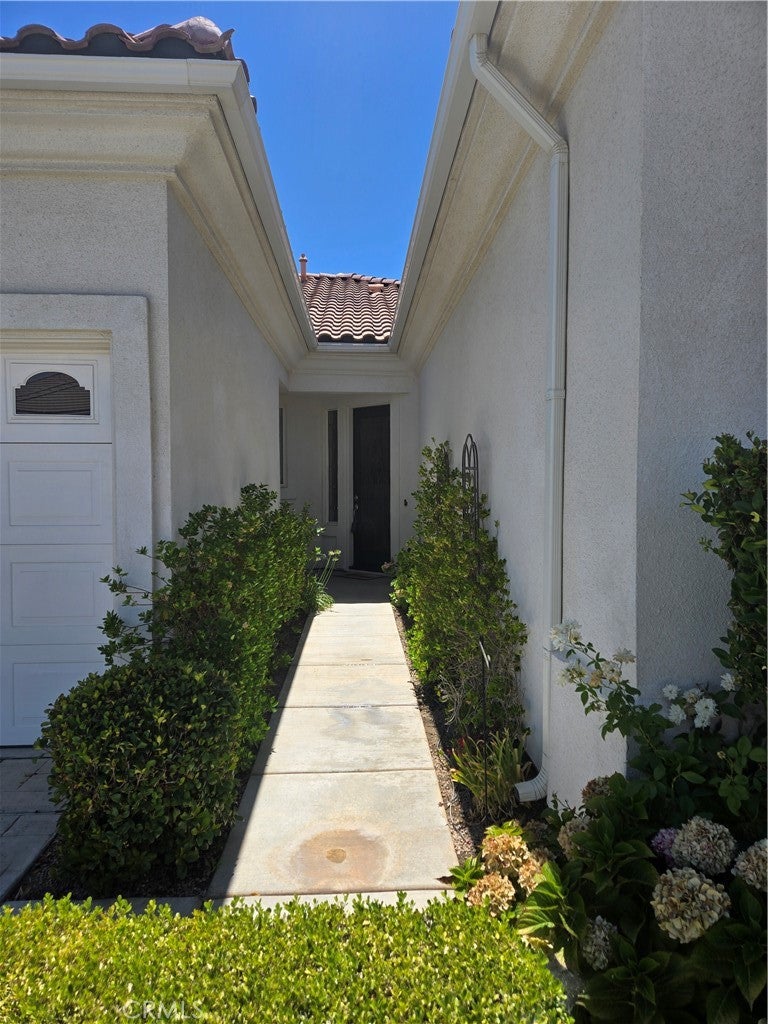 19371 Galloping Hill Road