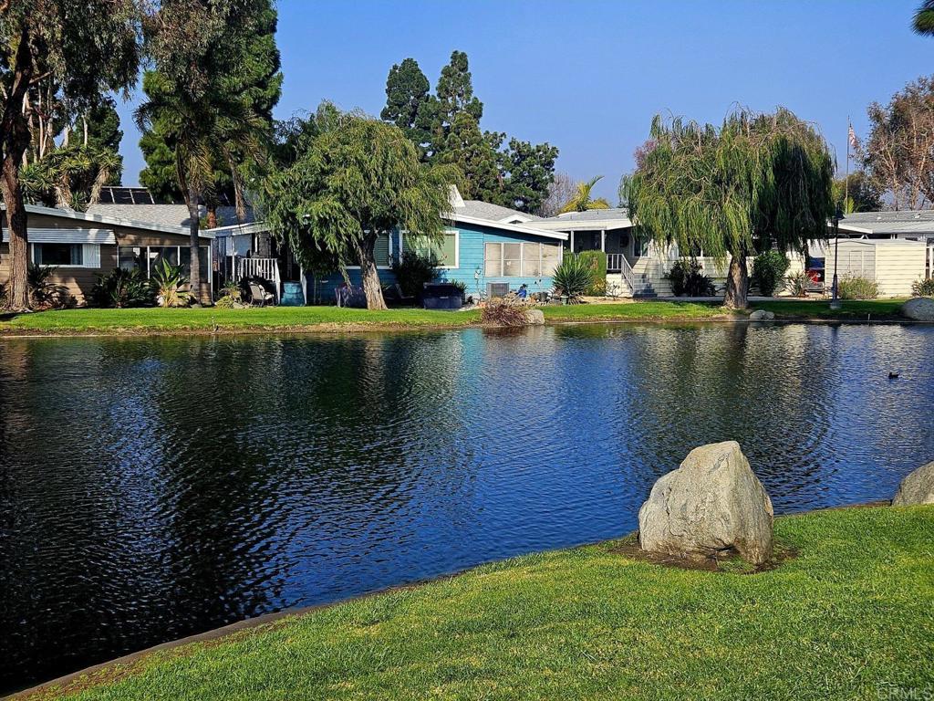 276 N El Camino Real 104