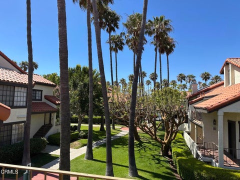Tiny photo for 2167 Martinique Lane, Oxnard, CA 93035 (MLS # V1-36915)