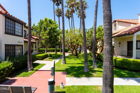 Tiny photo for 2167 Martinique Lane, Oxnard, CA 93035 (MLS # V1-36915)