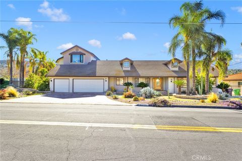 42125 Crest Drive Hemet CA 92544