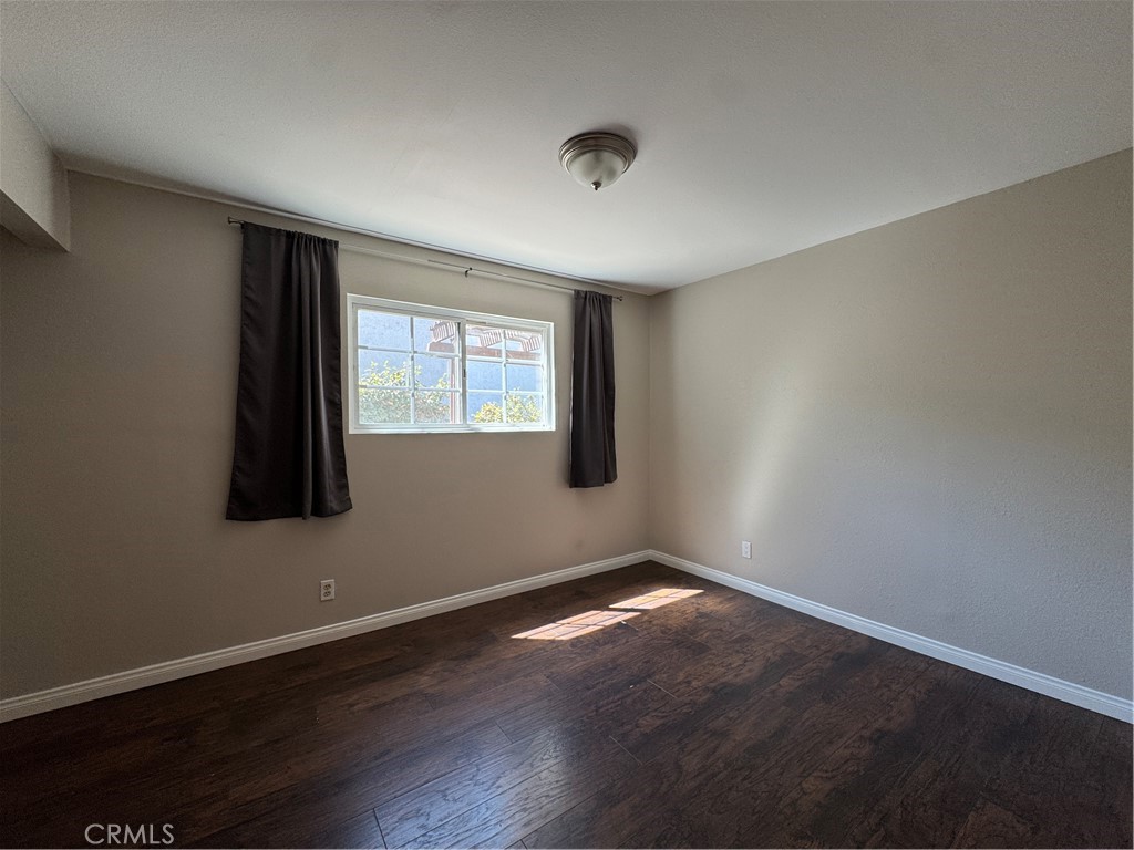 Unknown. - Residential Lease