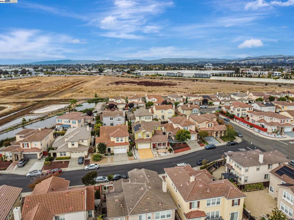 HAYWARD AREA - Residential