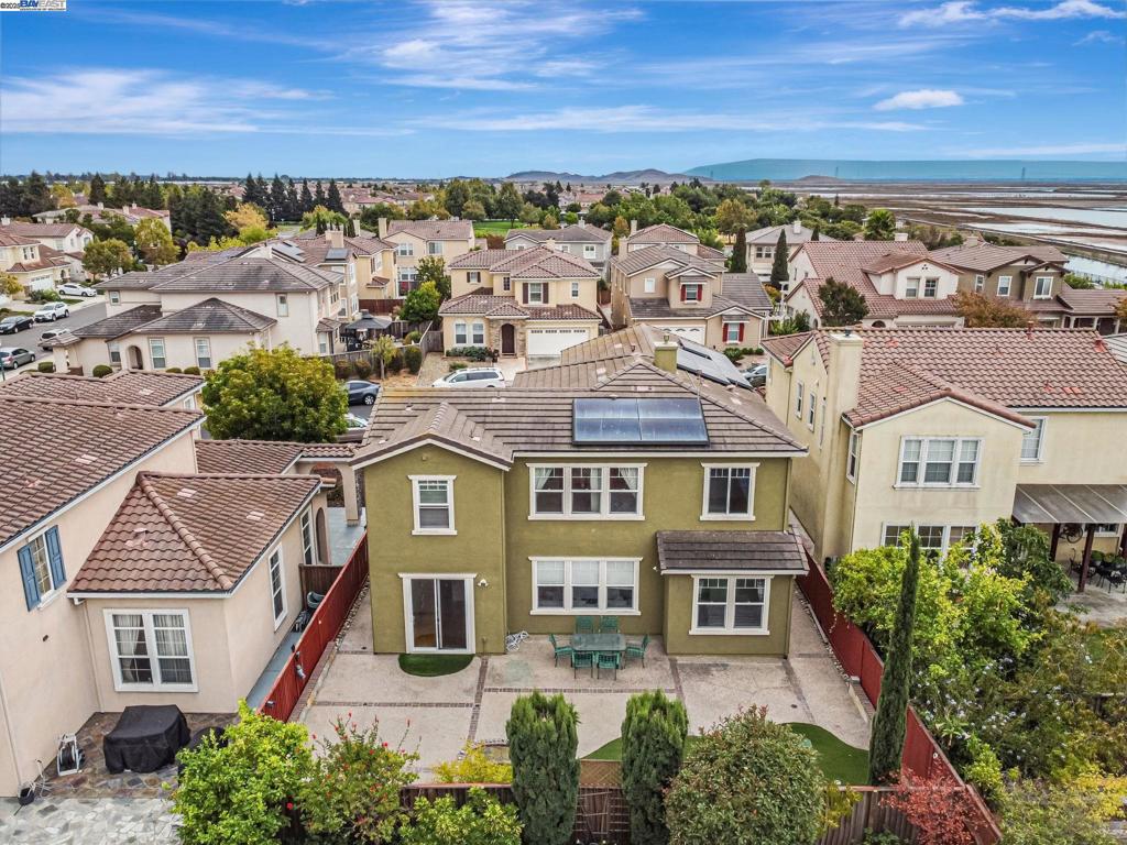HAYWARD AREA - Residential