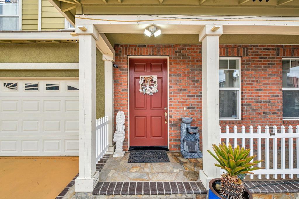 HAYWARD AREA - Residential