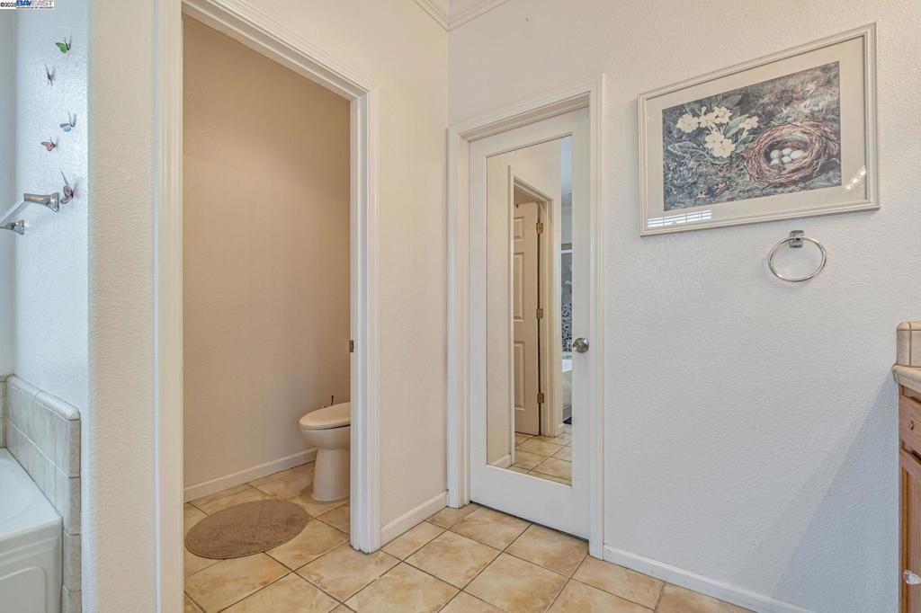 HAYWARD AREA - Residential