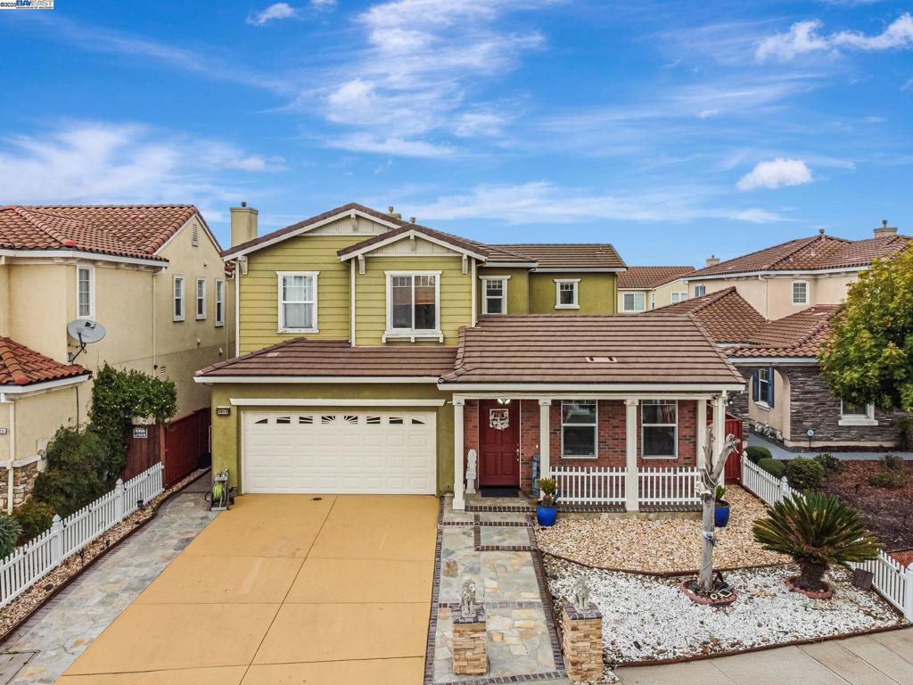 HAYWARD AREA - Residential