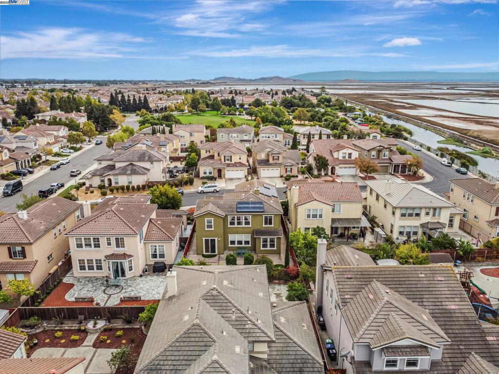 HAYWARD AREA - Residential