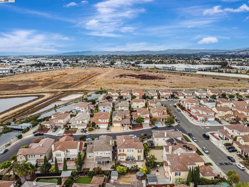 HAYWARD AREA - Residential