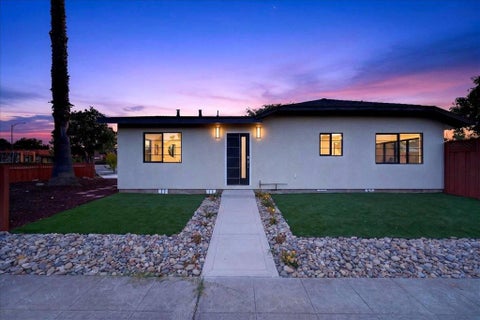 Photo of 3565 New Jersey Avenue, San Jose, CA 95124 (MLS # ML82058257)
