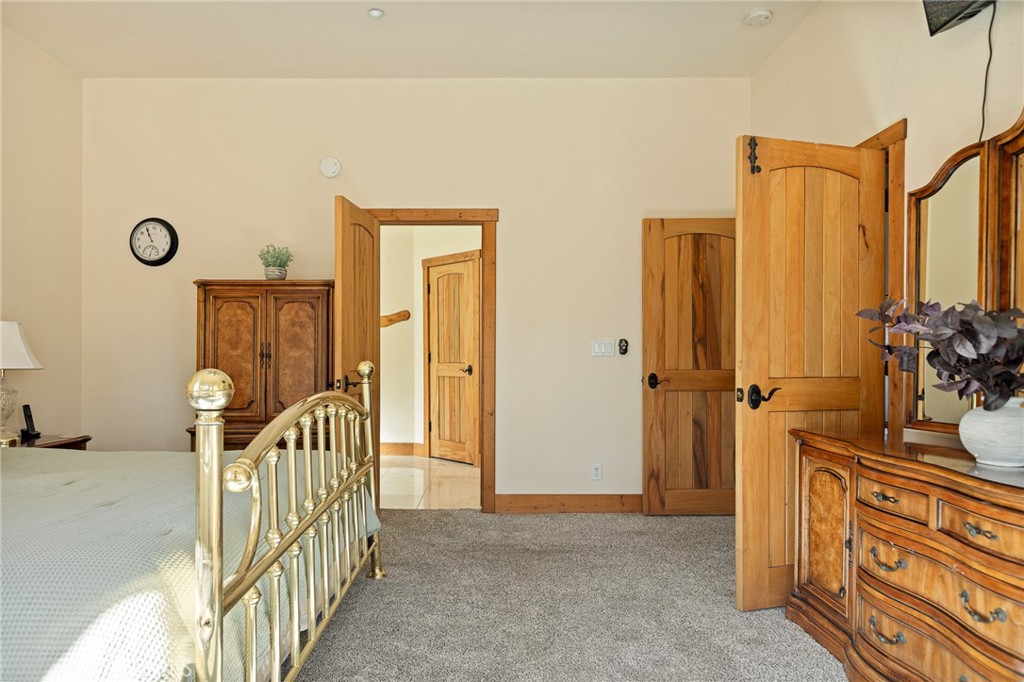 Arrowhead Woods (AWHW) - Residential