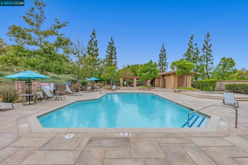 MONTECITO - Residential