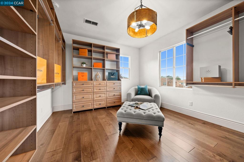 MONTECITO - Residential