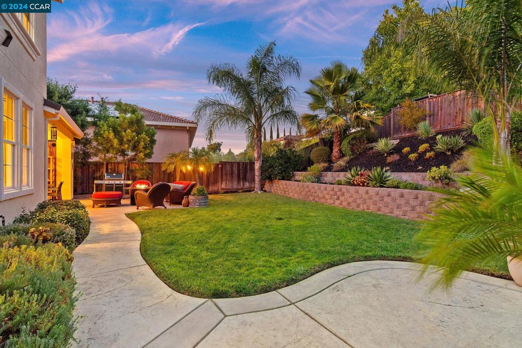 MONTECITO - Residential