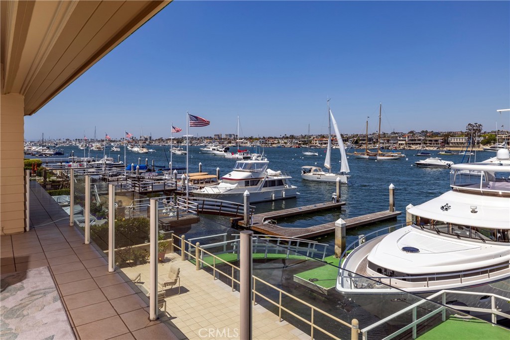 Properties 4 812 W Bay Ave