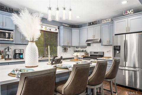 2386 mcmackin drive corona ca 92881