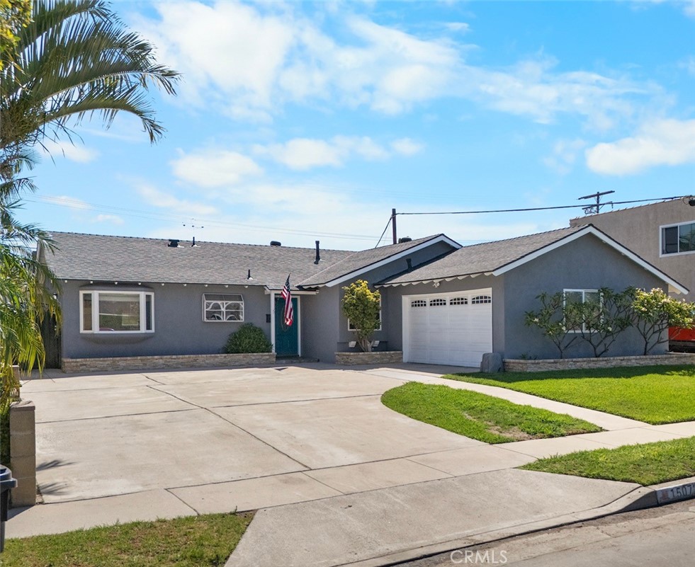 15072 Sussex Circle