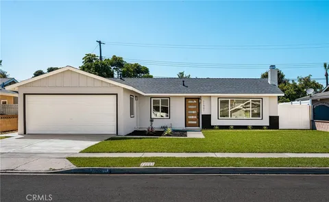 MLS: OC26075303