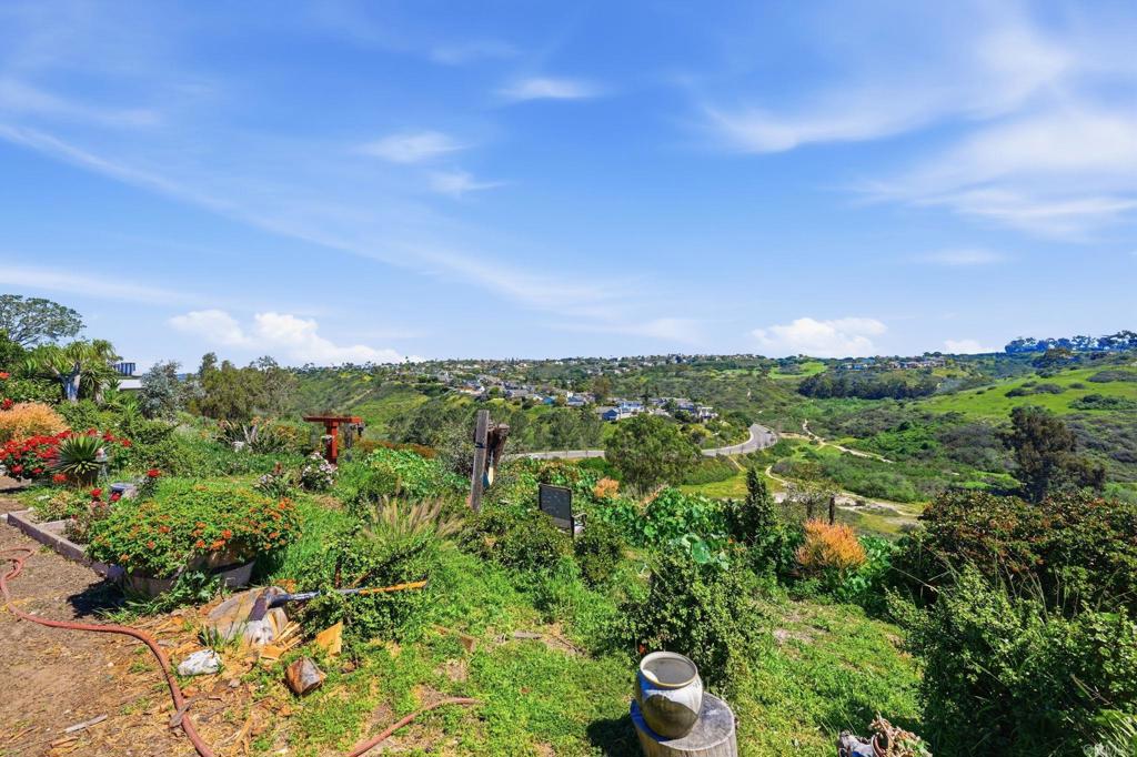 1355 Rainbow Ridge Lane