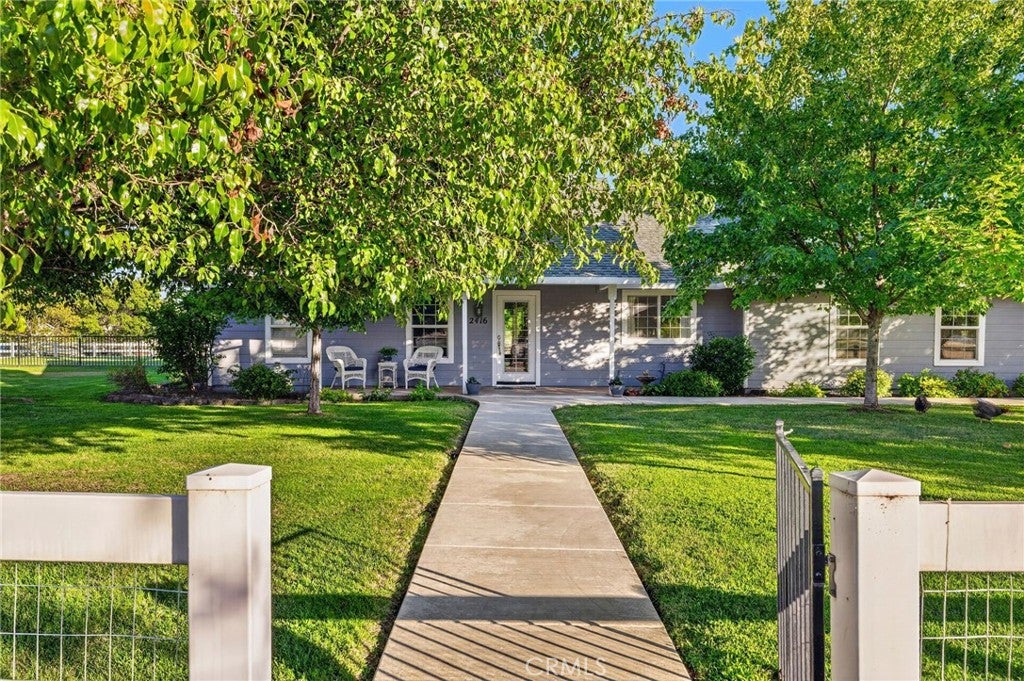 2416 Villa Vista Drive