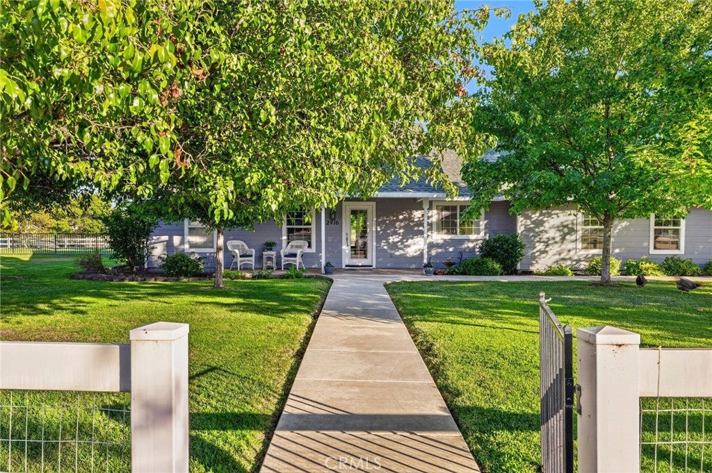 2416 Villa Vista Drive
