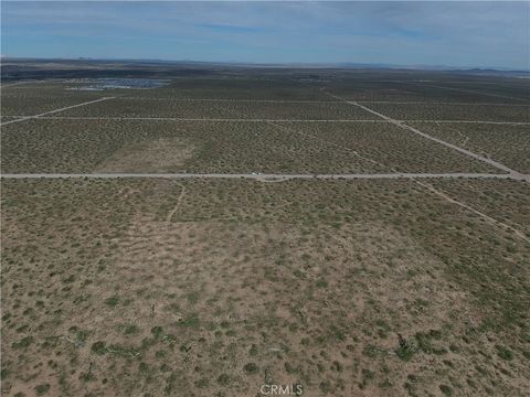 Photo of 11513 Nichols Rd, Adelanto, CA 92301 (MLS # CV26016737)