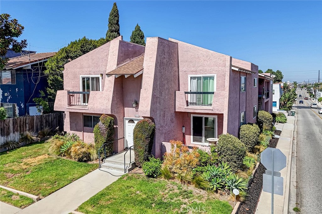 2123 Harriman