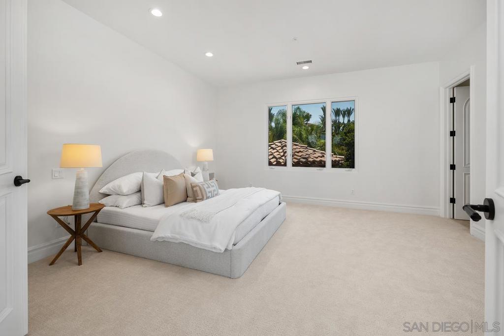 Rancho Santa Fe - Residential