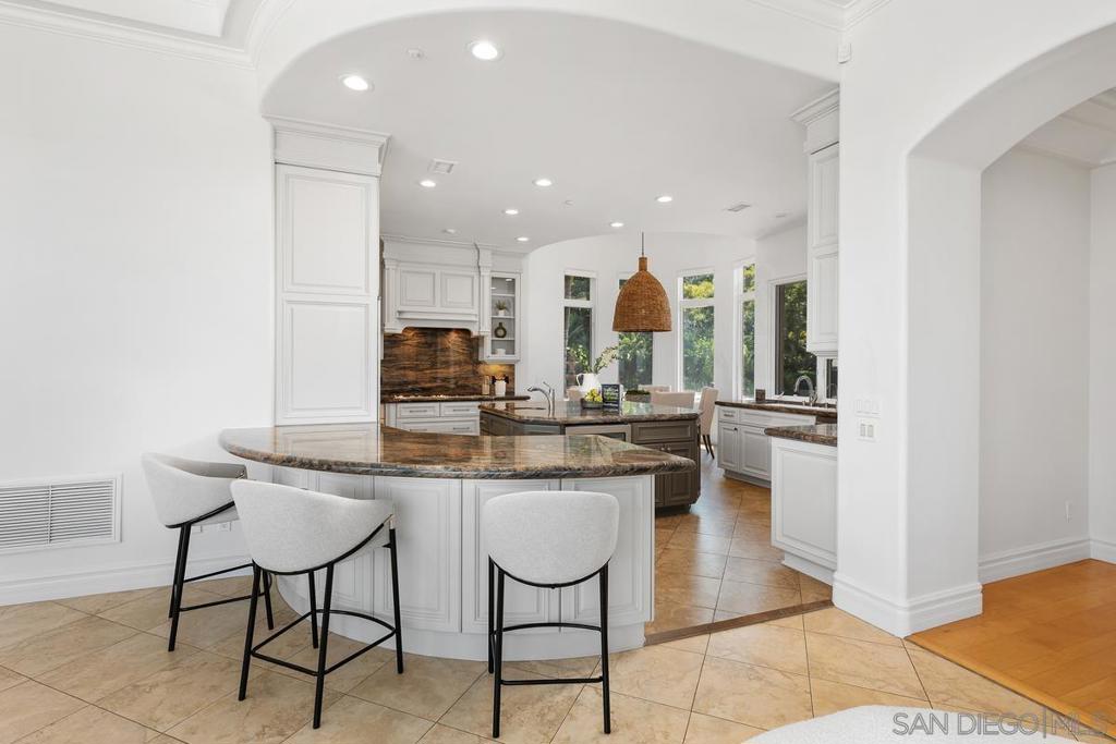 Rancho Santa Fe - Residential