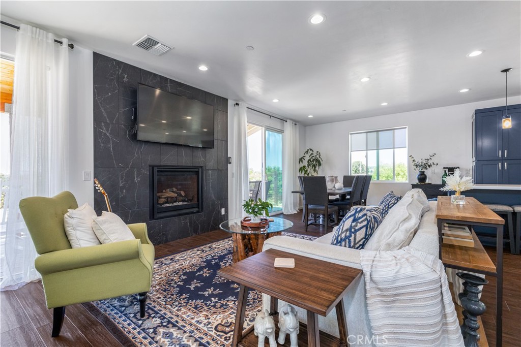 715 Orchard Drive