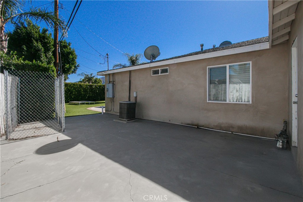 Santa Susana Knolls (166) - Residential Lease