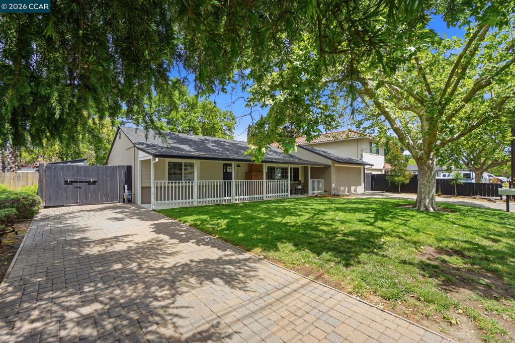 172 Jennie Dr