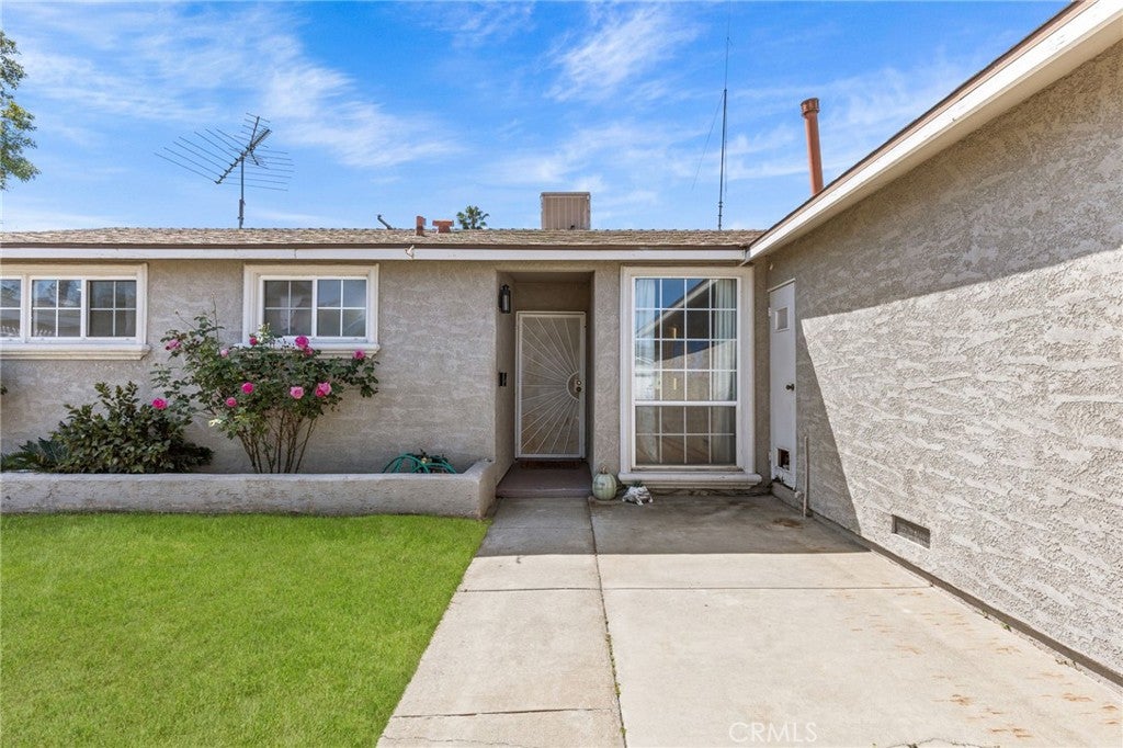 218 Foxbury