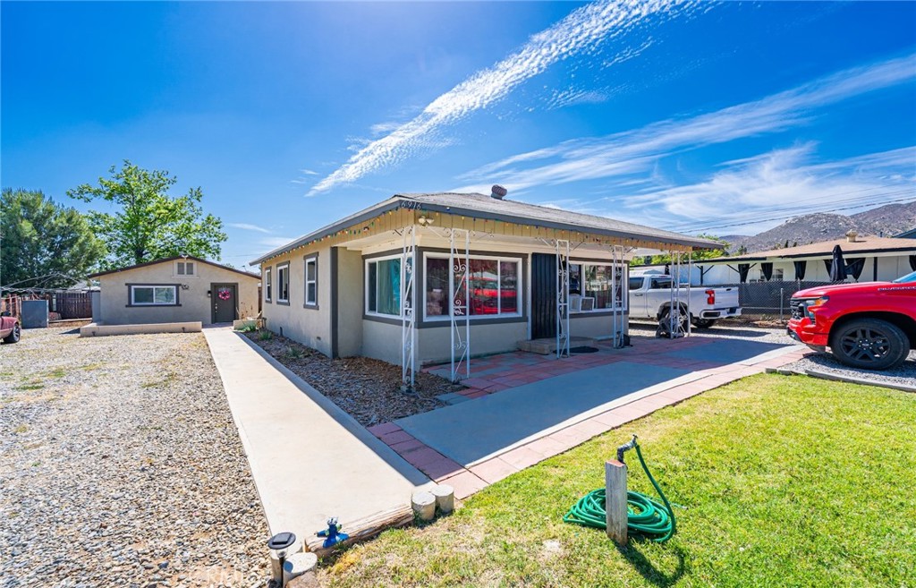 Fantastic Investment Opportunity in Jurupa Valley! This beautifully updated duplex offers two separate homes on one lot, each with their own private entrances, mailboxes, and storage units. The front unit was completely rebuilt in 2020, featuring a good roof, new flooring, a stove included, and a dedicated storage space. The rear unit was rebuilt in 2023, new roof, new flooring, and central A/C for year-round comfort.
Front house 6916 36th Street, Jurupa Valley 92509 1125.SF
Back house 6914 36th Street, Jurupa Valley 92509 725.SF
This income-generating property is being sold with tenants in place: the front unit rents for $1,800/month and the back unit for $1,500/month, with both tenants holding security deposits. Whether you're a seasoned investor or looking to start your real estate portfolio, this turnkey duplex is a smart move.