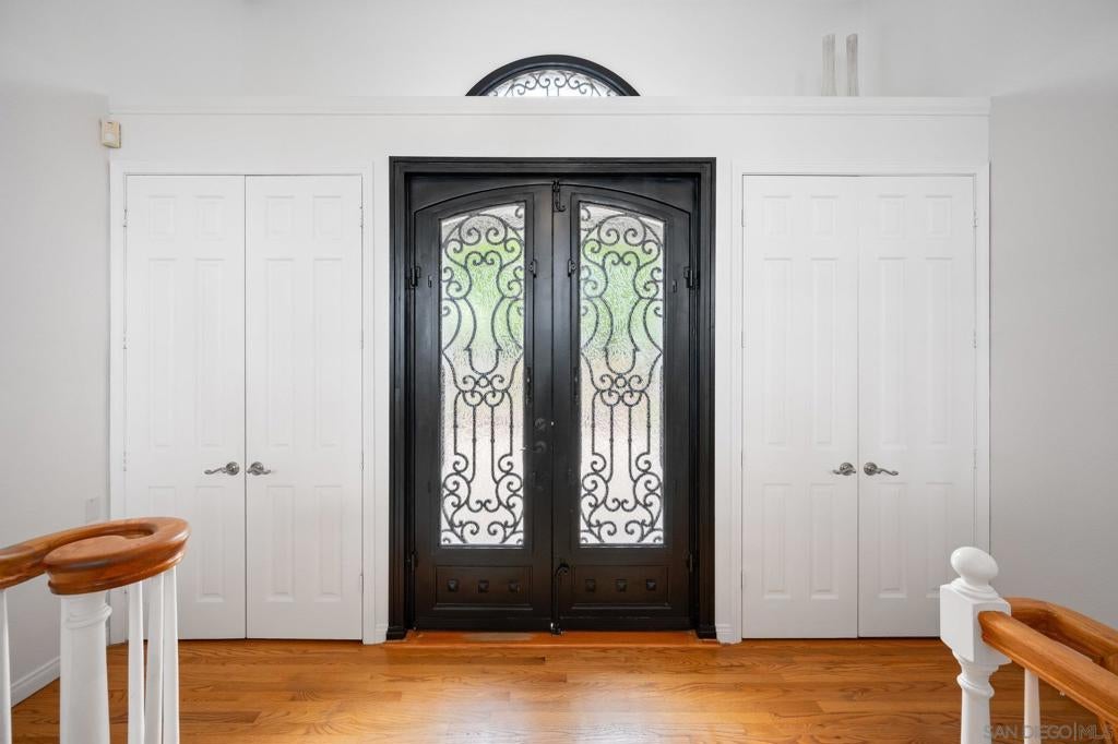 226 Stratford Park Cir