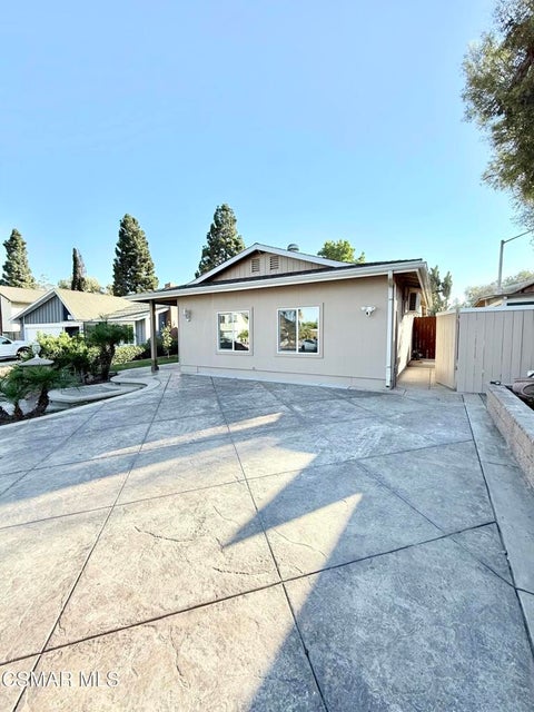 Photo of 397 Nueve Court, Camarillo, CA 93012 (MLS # 226004125)