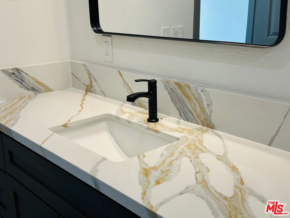 Date Palm Country Cl - Manufactured In Park