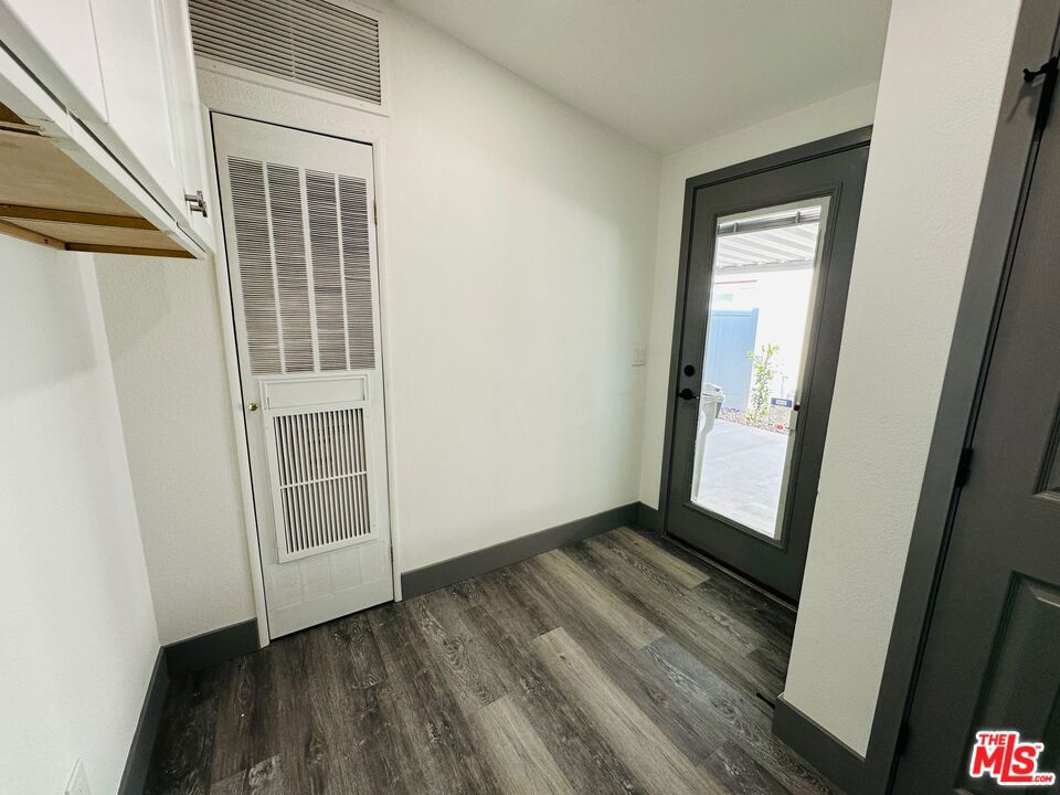 Date Palm Country Cl - Manufactured In Park