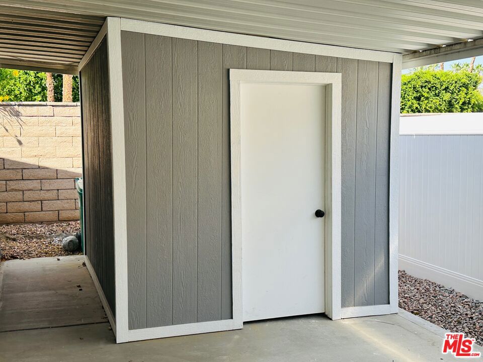 Date Palm Country Cl - Manufactured In Park