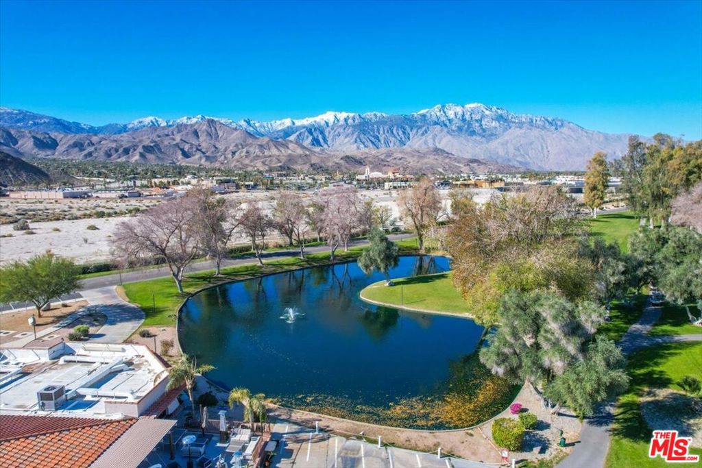 Date Palm Country Cl - Manufactured In Park