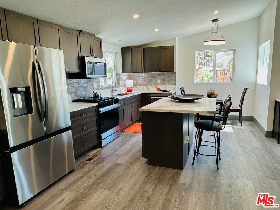 Date Palm Country Cl - Manufactured In Park